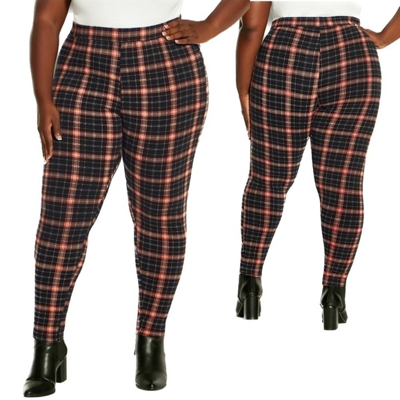 Evans Pants - Evans 22W & 24W Red Check Vibin' Print Legging 4A11.8